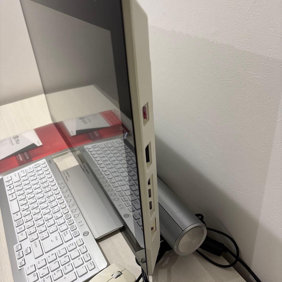 かぴばらくん様専用の！ESPRIMO FMVF78LDWYジャンク現状渡し！ - メルカリ