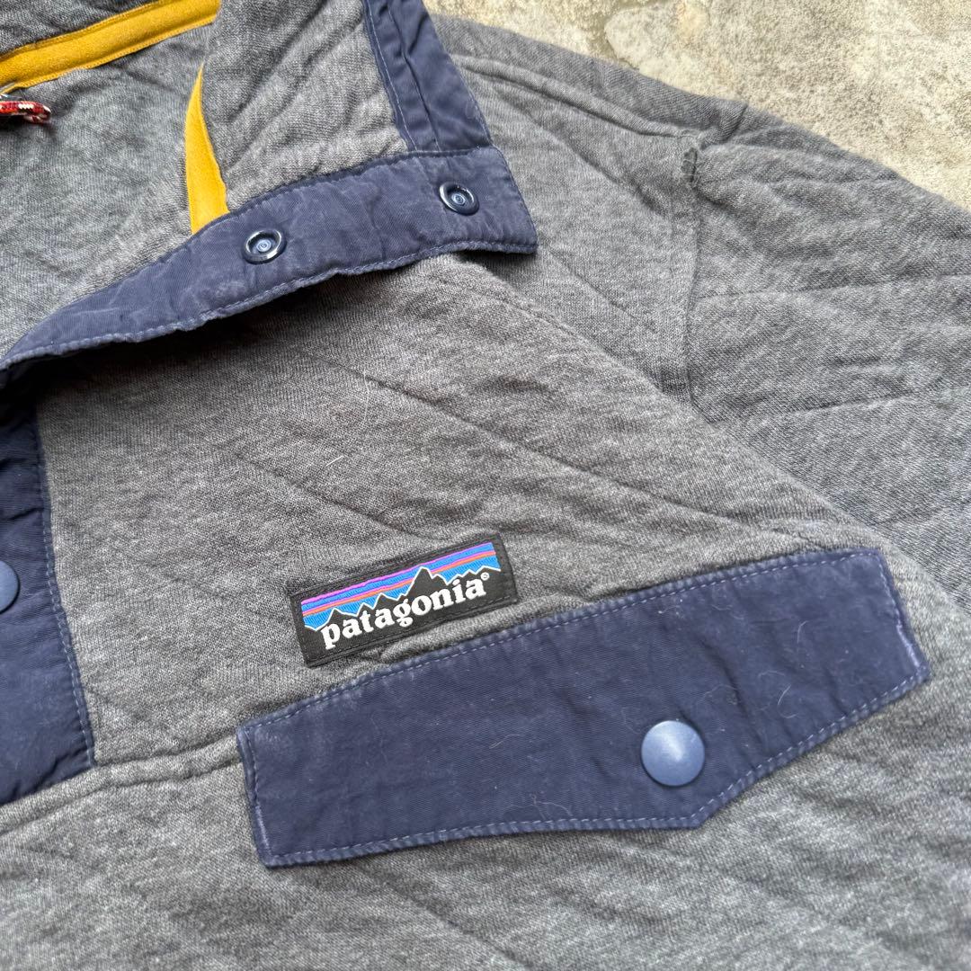 patagonia オーガニックコットン グレー スウェット キルティング 短丈