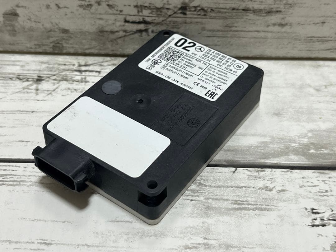 メルセデスベンツ純正レーダーセンサー000-905-8702