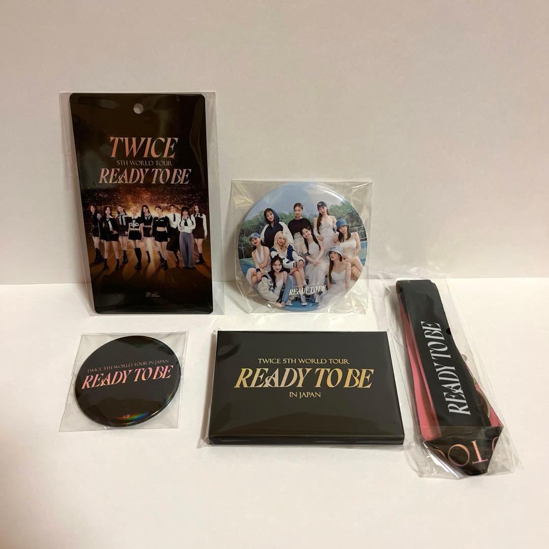 TWICE プレミアムシート アップグレード 特典 - メルカリ