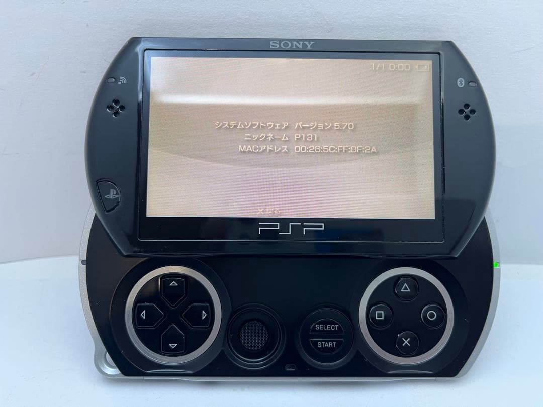 PSP GO BK ブラック　Sony PSP-N1000 Sony PSP GO Piano Black Pearl White PSP-N1000 Playstation Portable