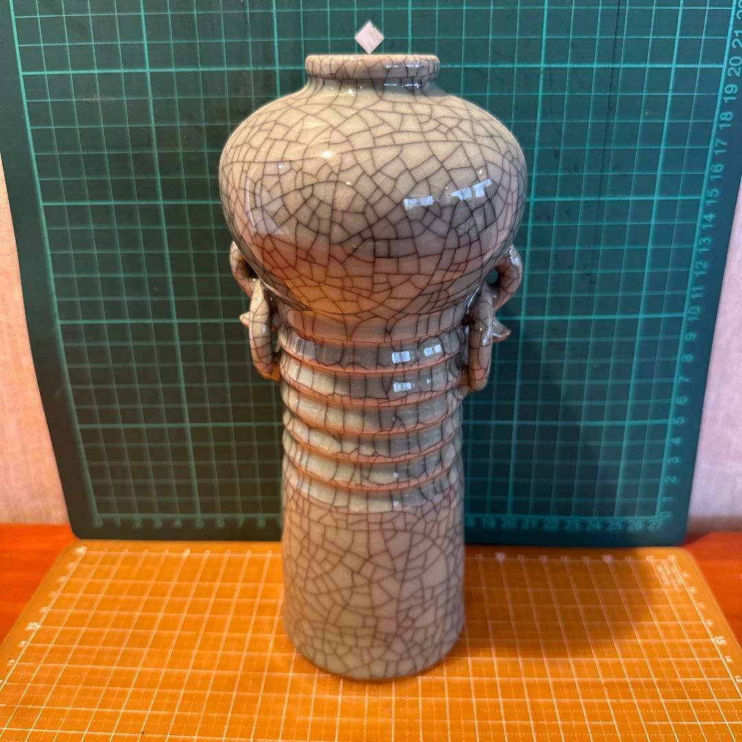 中国美術　哥窯(かよう) 花瓶です 楽天市場】□龍香堂□☆【中国骨董品】哥窯（かよう）「細口花瓶