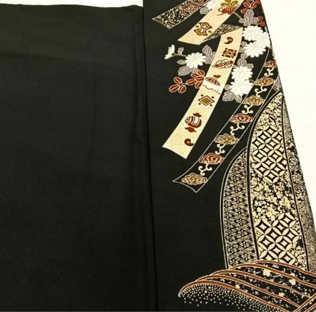 正絹黒留袖 駒刺繍 扇面花車文 金彩 ⑥( 訪問着、紬、袋帯なども出品