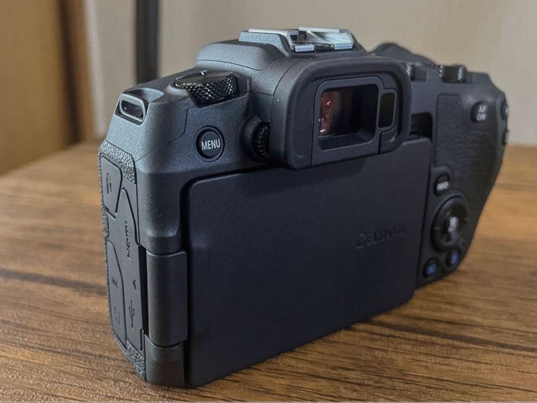 《8/29まで》Canon EOS RP