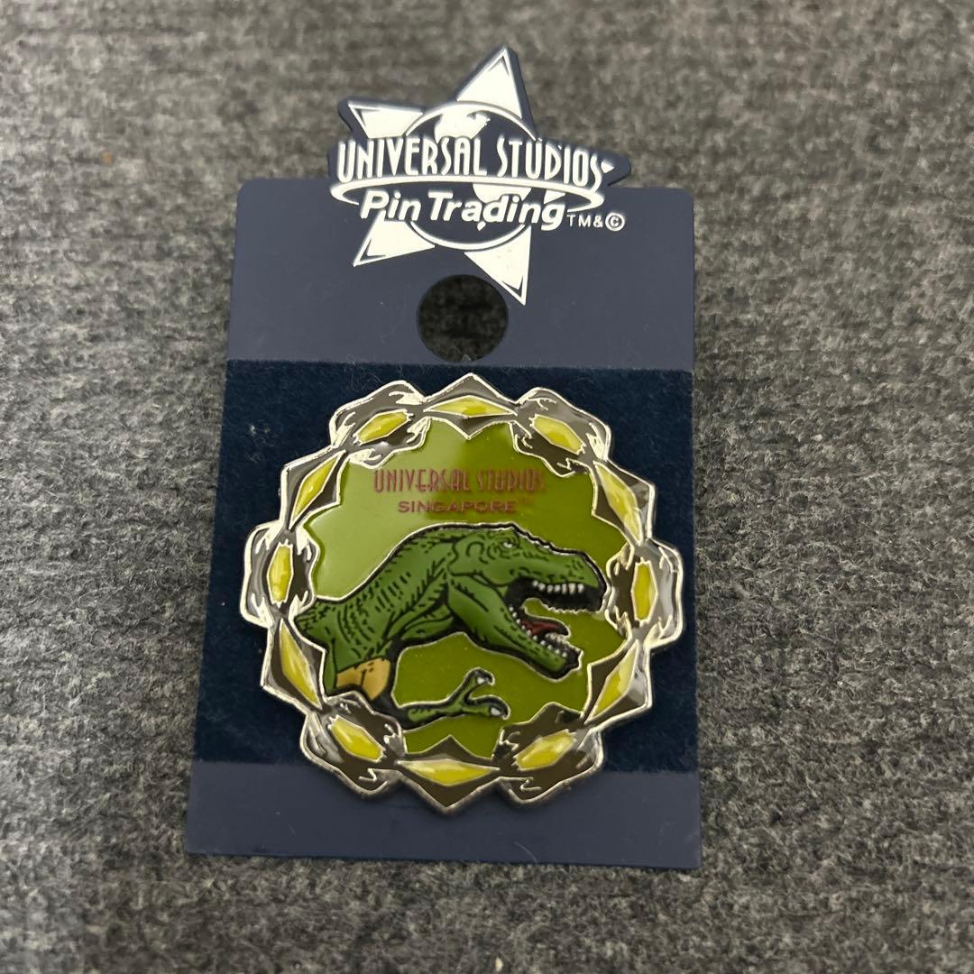 ユニバーサル・スタジオ［シンガポール］ピンバッジセット - メルカリ