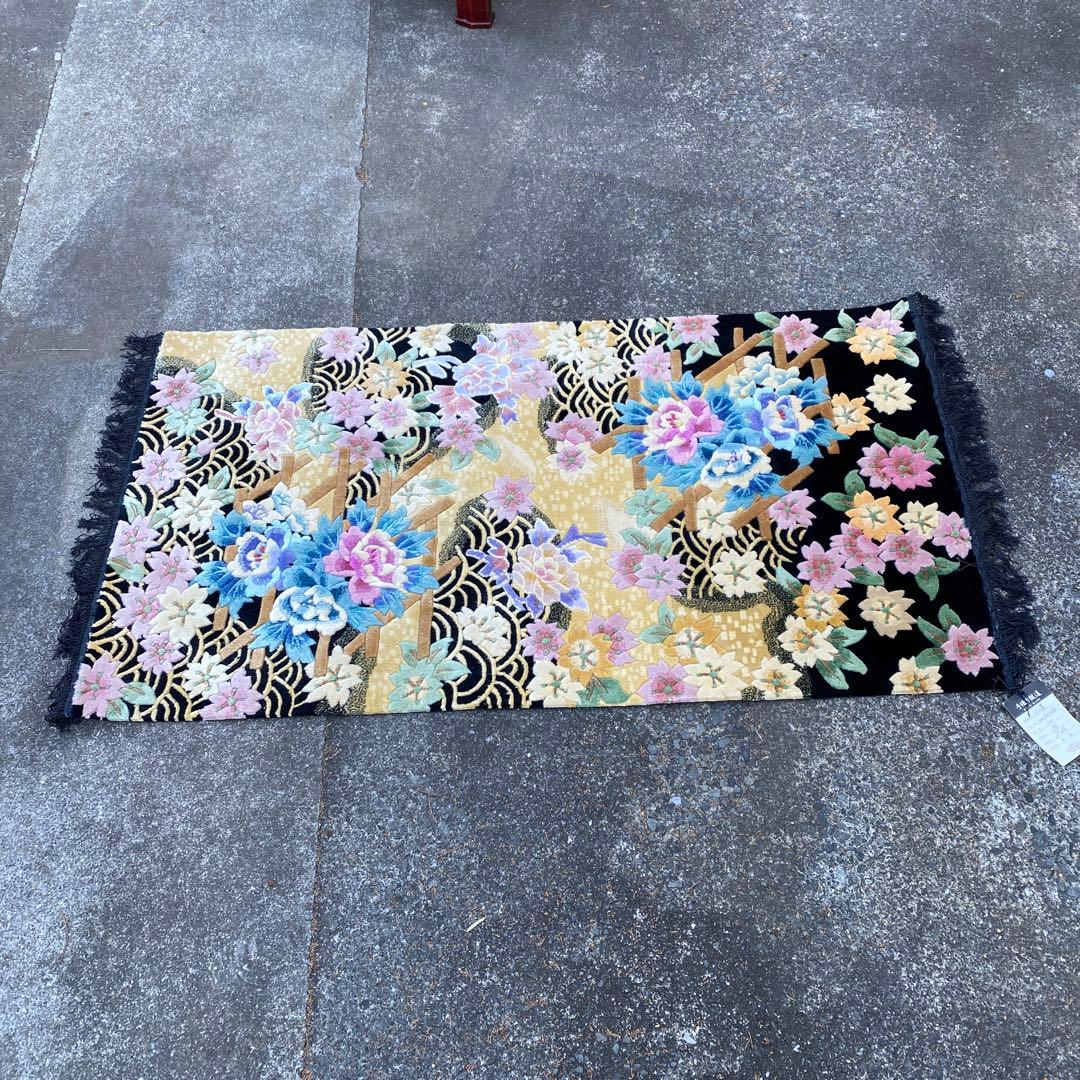 【未使用】中国段通 シルク100％ タグ付き 手織り絨毯 カーペット120段 楽天市場】【中国段通 シルク 玄関マット】「純粋」絨毯(じゅうたん