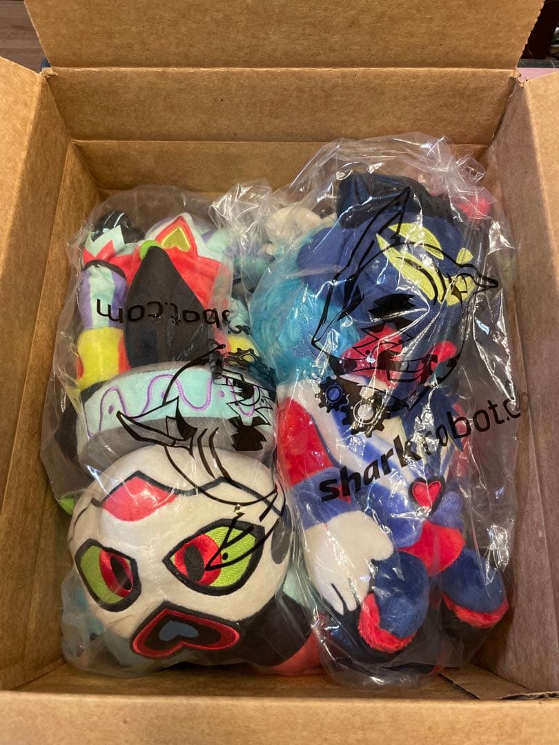 ヘルヴァボス フィッザローリィ アスモディアス ぬいぐるみ ピンズ