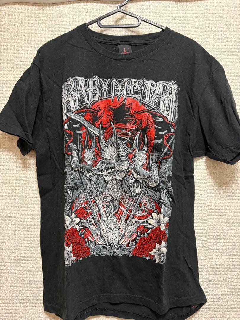 BABYMETAL BIG FOX FESTIVAL 巨大キツネ祭りTシャツ L - メルカリ