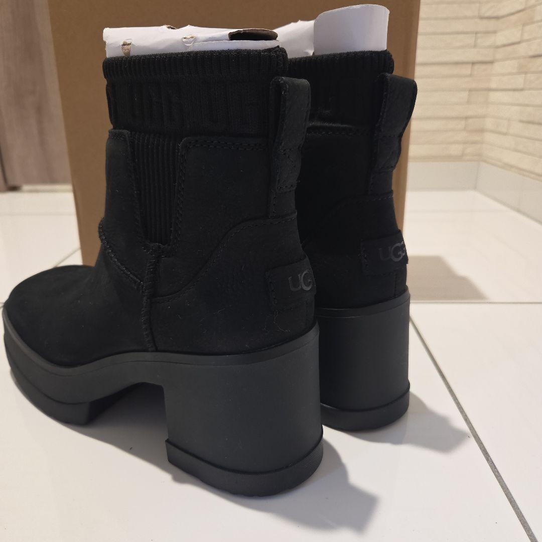 UGG MOXY CHELSEA ショートブーツ US7.5 24.5cm 黒