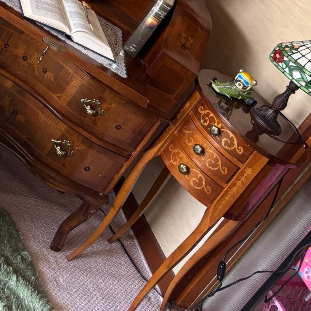 チェスト　サイドテーブル　イタリア製クラシックスタイル　レトロヴィンテージ　猫脚 42200017_img01.jpg