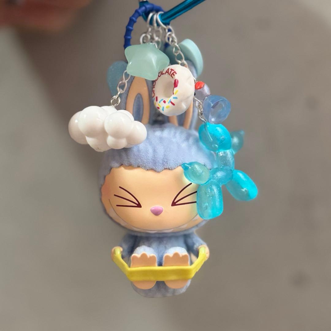 POP MART LABUBU ラブブレイジーヨガシリーズフィギュアキーホルダー