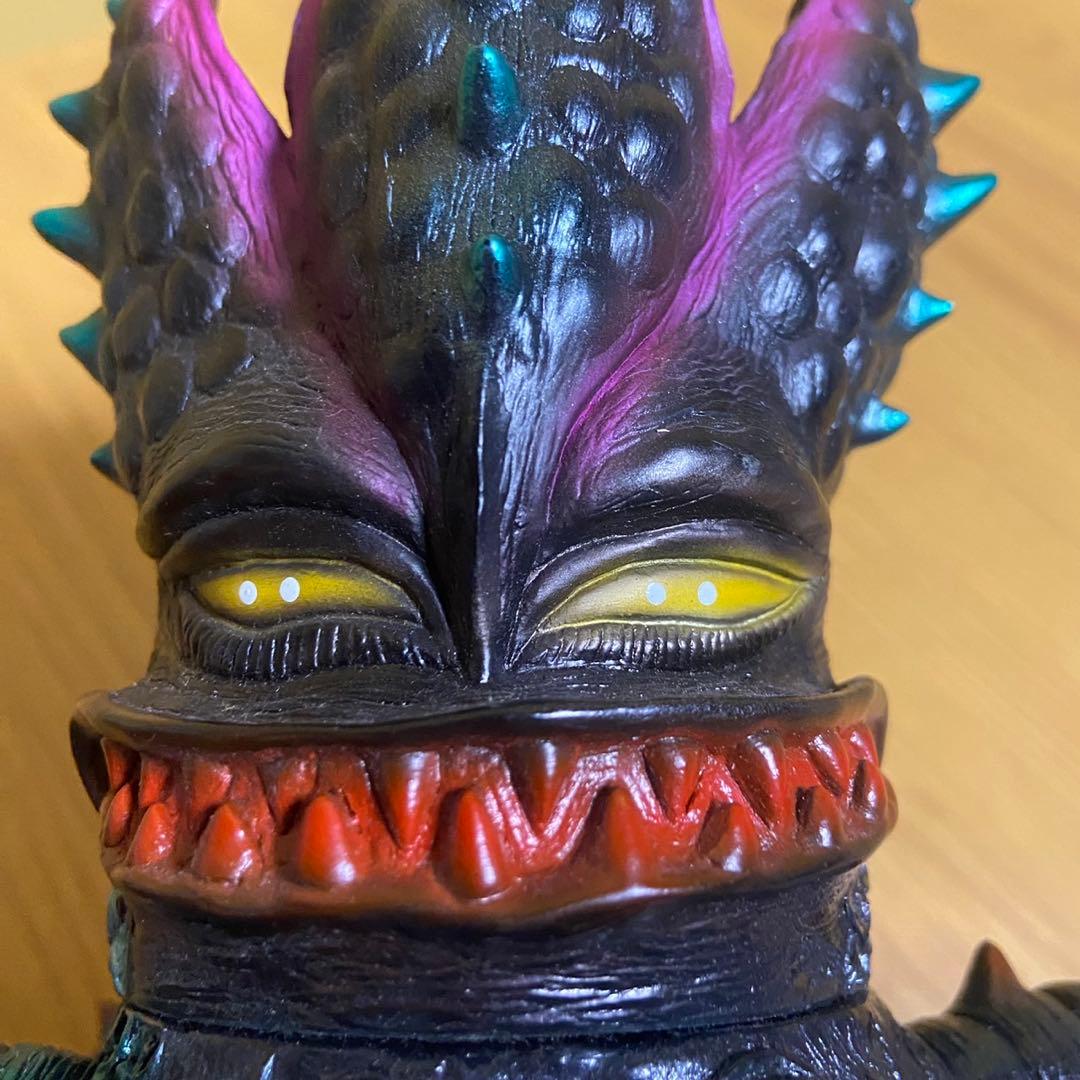 KAIJU MEGURO(目黒) Dカラー シカルナ工房 ソフビ 5457 - メルカリ