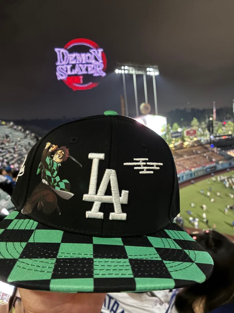 新品】鬼滅の刃 ドジャース コラボキャップ - メルカリ