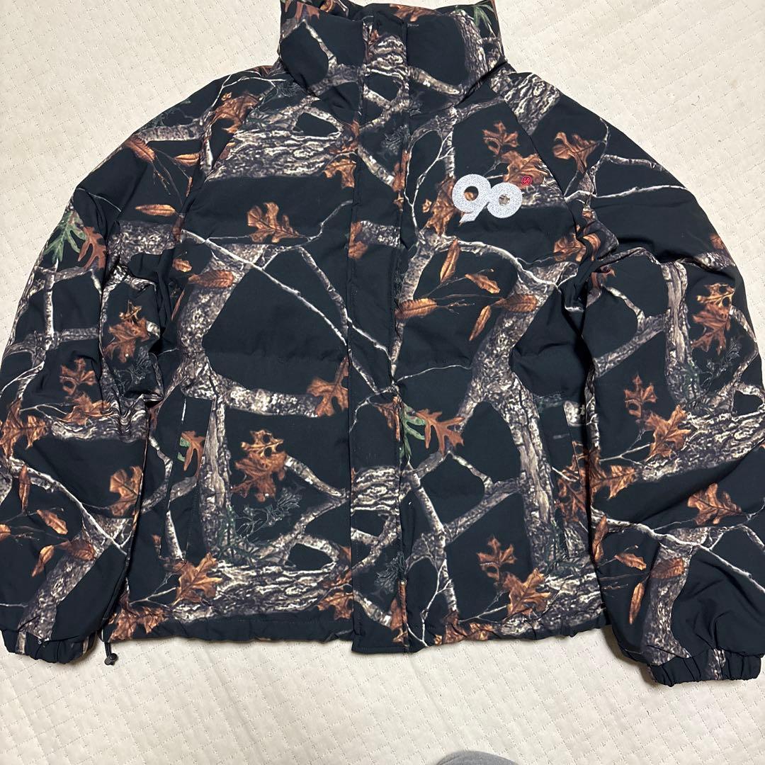 9090ブラックリアルツリーカモフラージュ柄ダウンジャケット 9090 リアルツリー ダウンジャケット｜Yahoo!フリマ（旧PayPayフリマ）