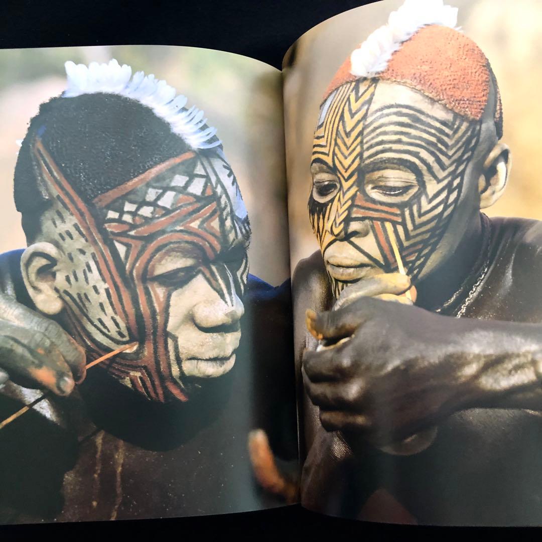 レニ・リーフェンシュタール 写真集「Africa アフリカ」2005年 - メルカリ