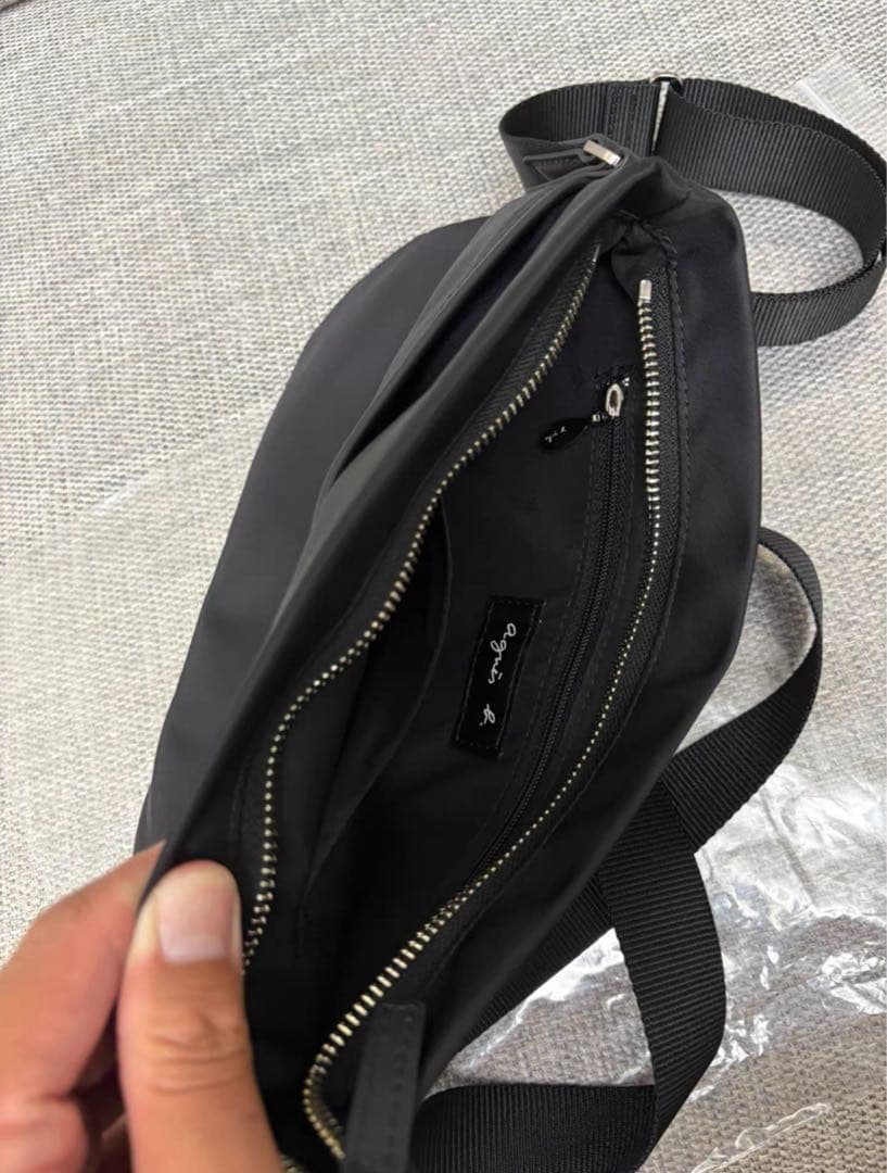 アニエスベー ナイロン ショルダーバッグ ブラック チャーム 斜め掛け