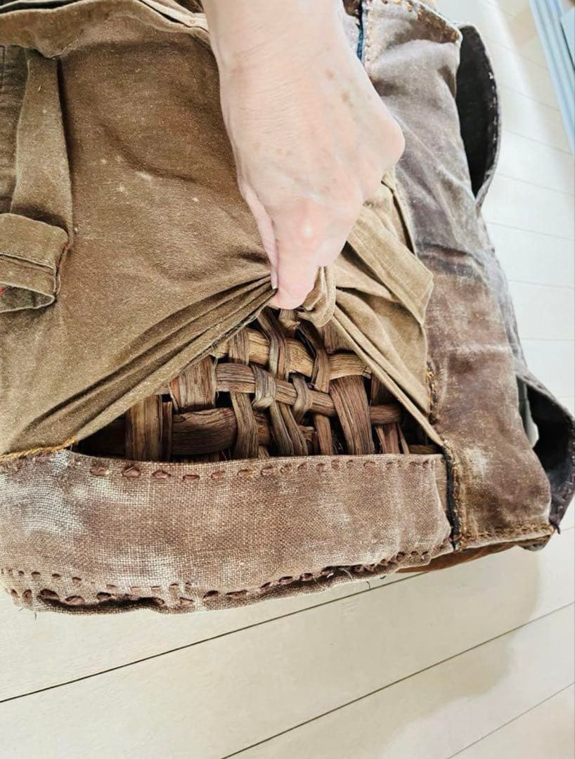 SALE◇希少 柿渋古布と国産山葡萄蔓 背負える大型籠リュック 斜め掛