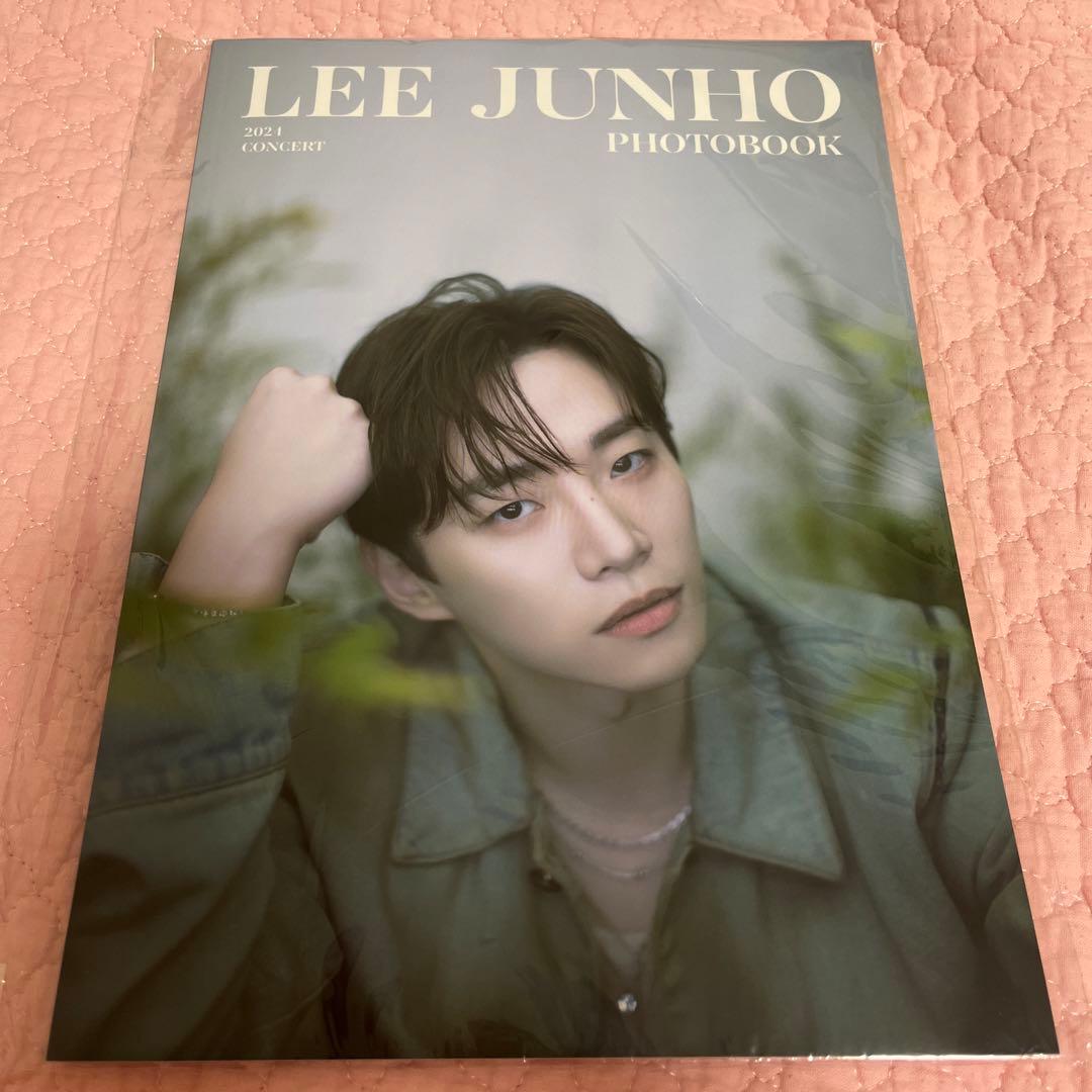 2PM ジュノ Lee Junho フォトブック WHITE - メルカリ