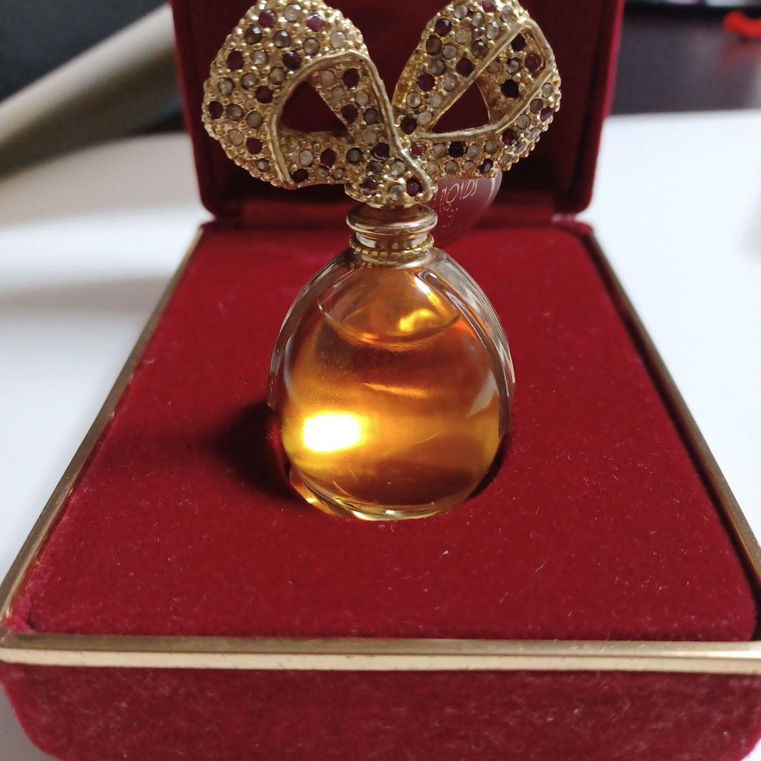 エリザベステイラー　香水　ダイヤモンド&ルビー　7.5ml　PARFAM