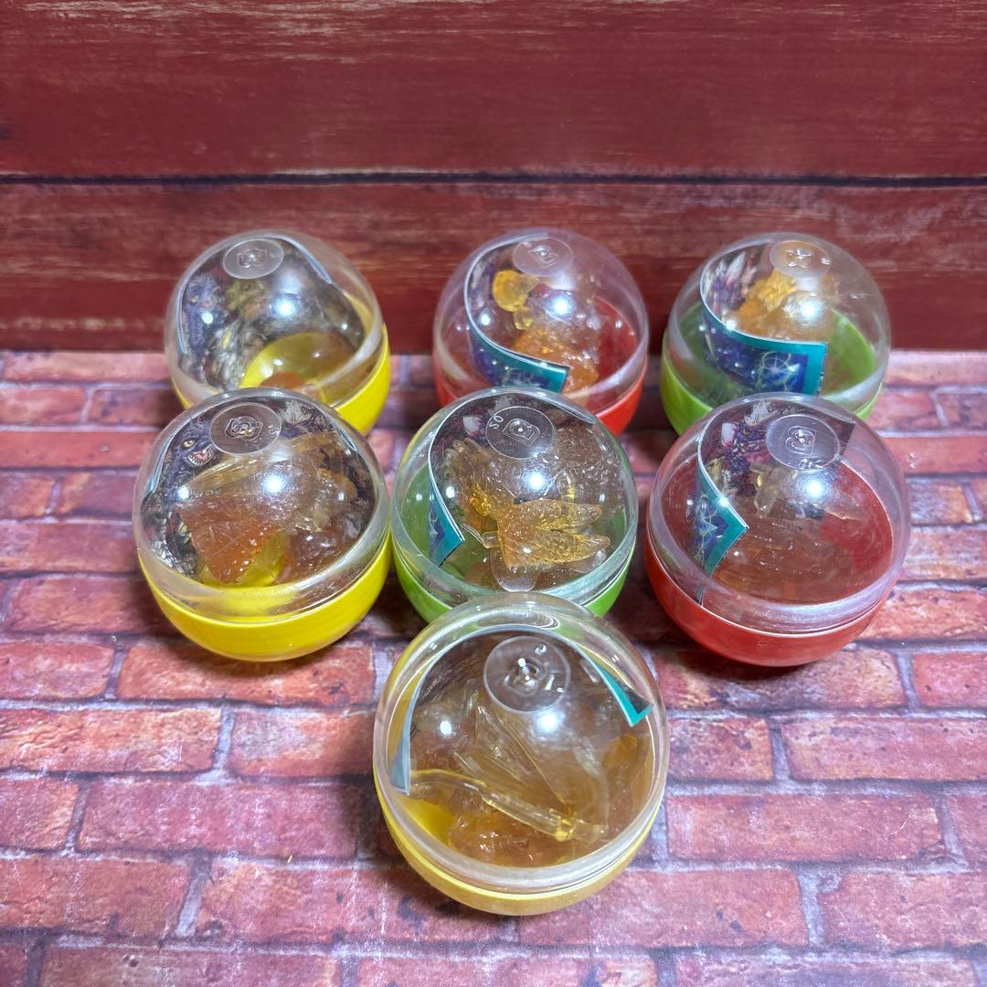 カ*君様 【当時モノ】ガシャポン ゴジラ カプセルトイ30個セット