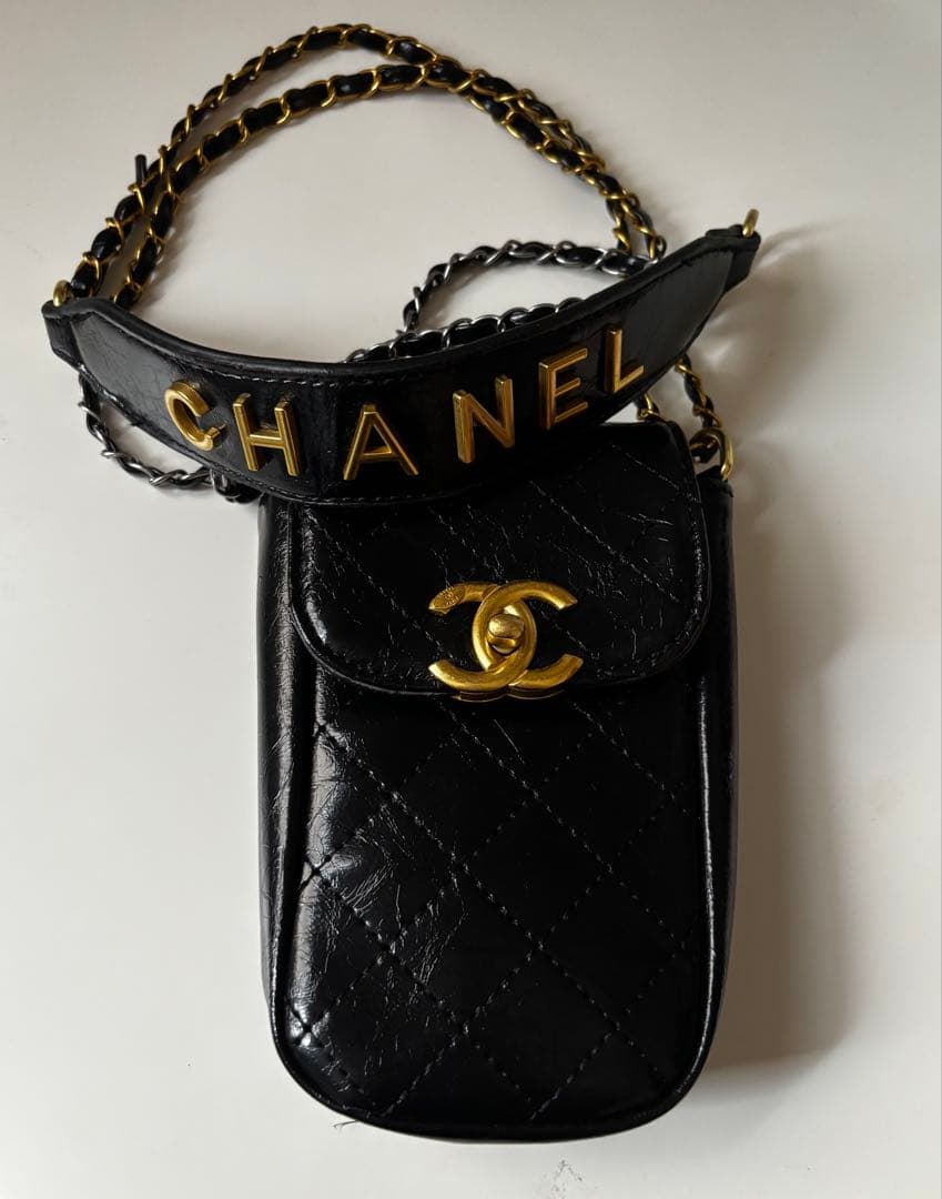 非売品 シャネル ノベルティ スマホポーチ 斜め掛け 新品 CHANEL シャネル ノベルティ ショルダーバッグ スマホポーチ 斜