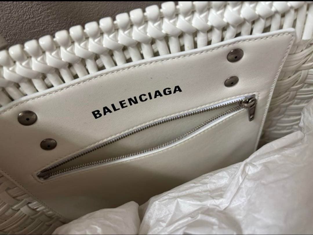 BALENCIAGA ビストロ S カゴバッグ ホワイト - メルカリ