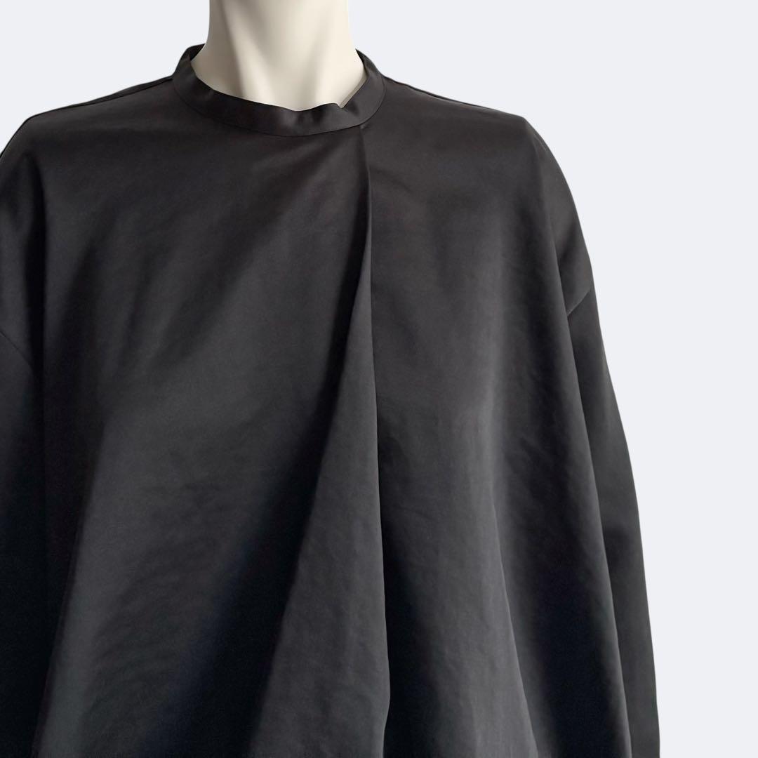 LOHEN ローヘン ブライトサテンフロントタックブラウス ブラウス