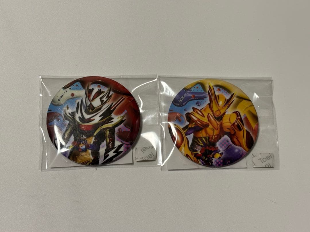仮面ライダーガヴ TOSくじ缶バッジ ヴァレン ガヴ - メルカリ