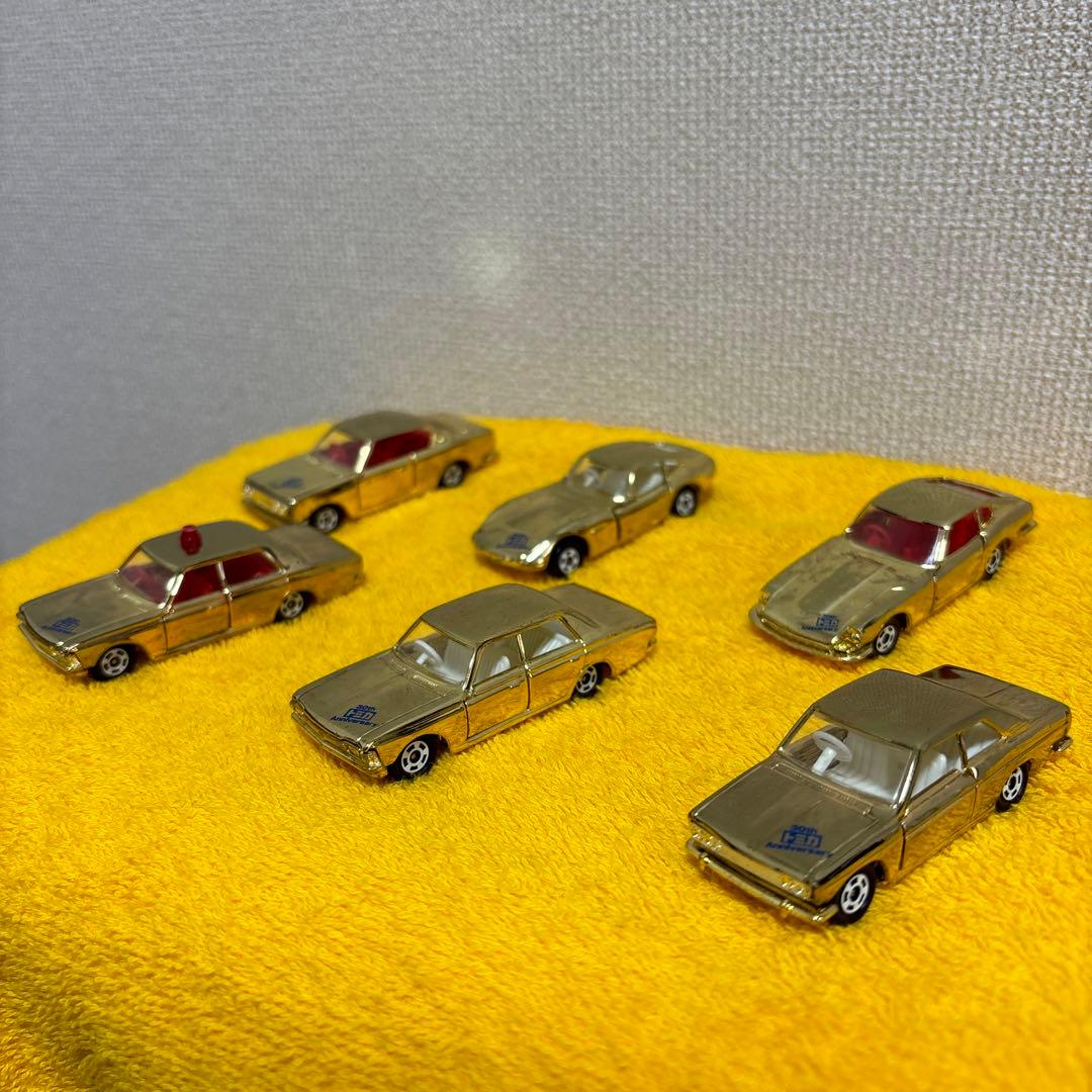 トミカ30周年記念 金メッキ ゴールド車 希少‼️ - メルカリ