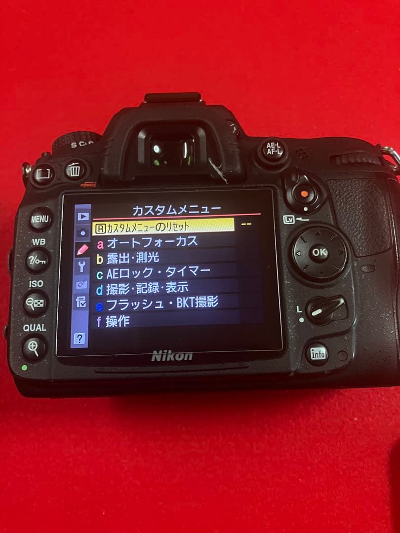 感謝大幅値下げ！　美品Ｄ7000 Ｓ数10012回 35-70mmズ-ム