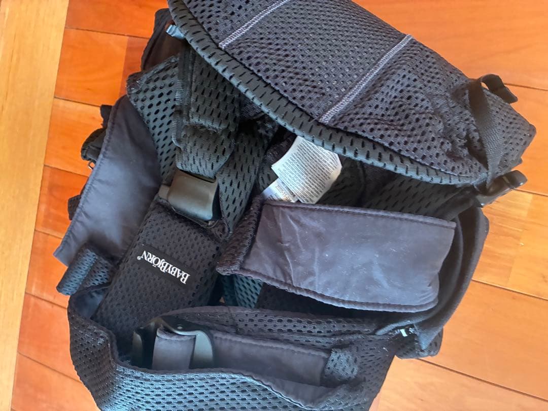 BABYBJÖRN 抱っこひも ONE KAI ダークブルー