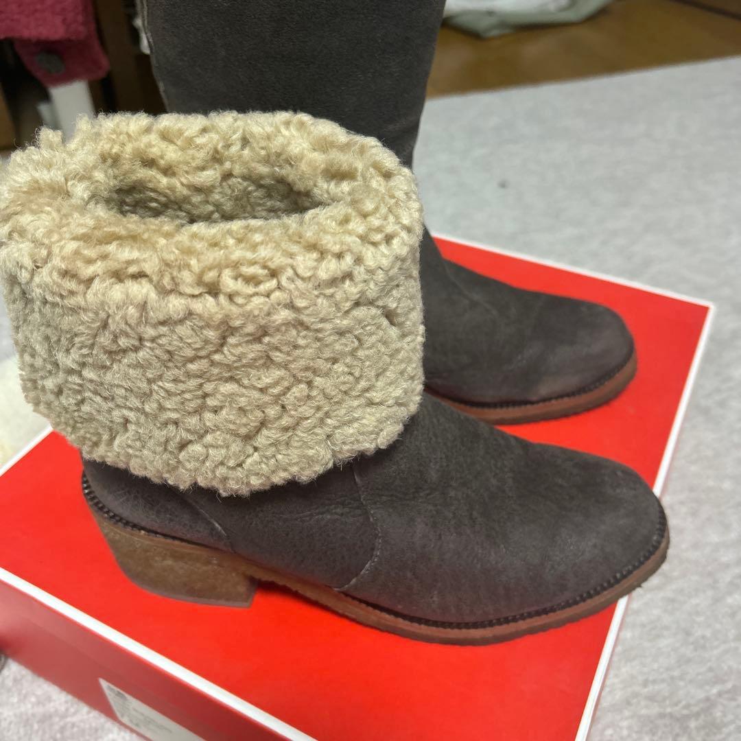 COACHコーチ ムートンブーツ