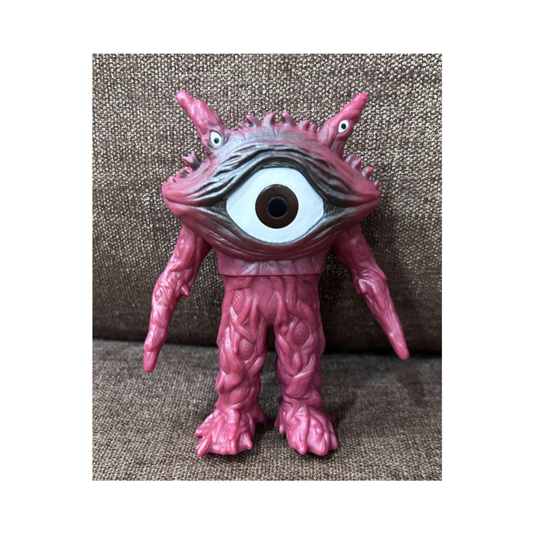 ウルトラマン ウルトラ怪獣 ガンQ ソフビ - メルカリ