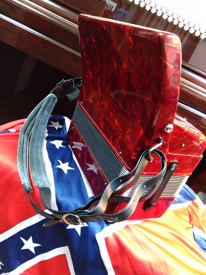 綺麗な音色即演奏可】Yamaha ソプラノ アコーディオン S-25B 25鍵