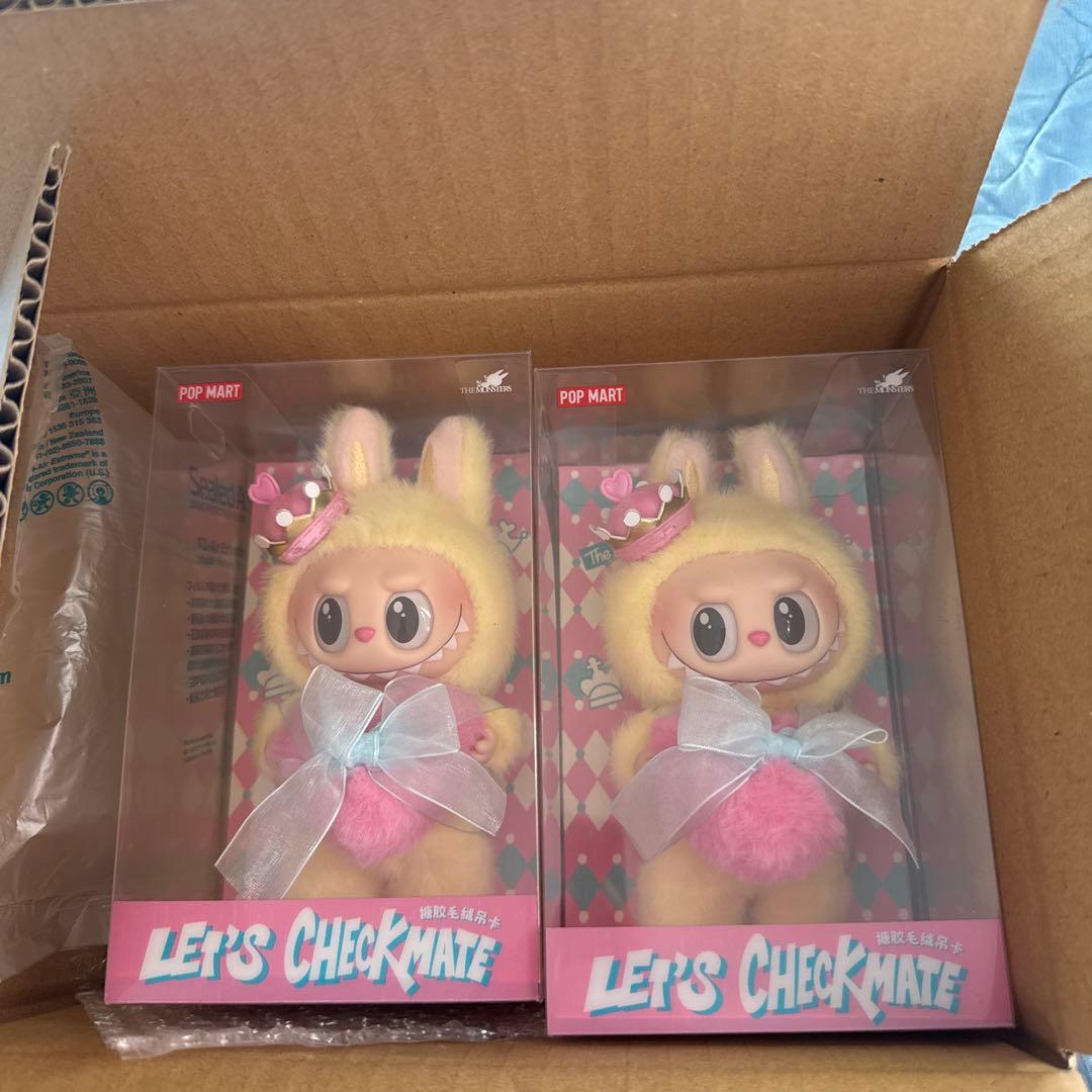 POP MART LET'S CHECKMATE ぬいぐるみ 2体セット - メルカリ