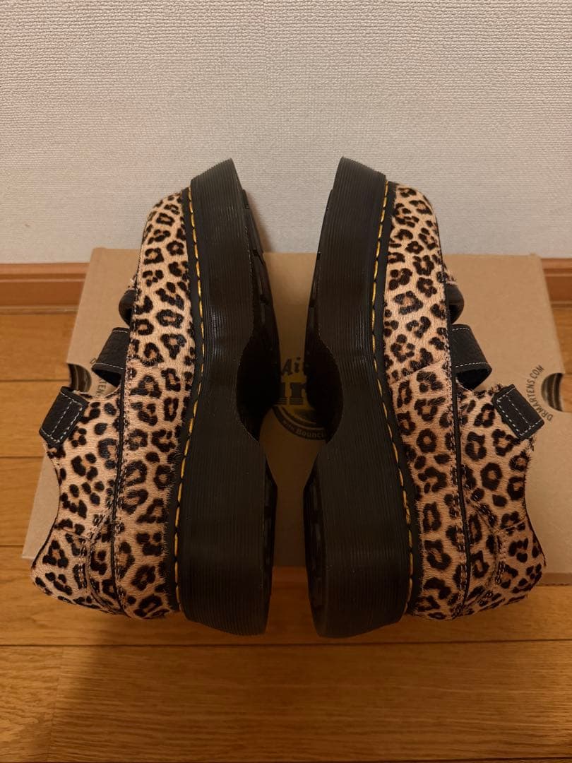 ドクターマーチン BUZZ MJ レオパード UK4 23cm - メルカリ