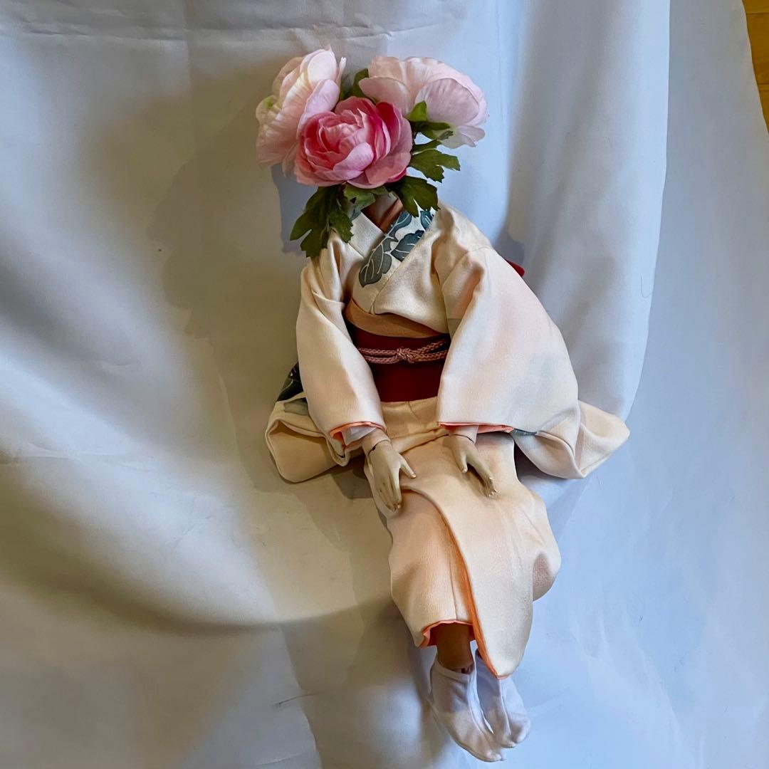 ナ*ー様 創作球体関節人形・花貌の娘 白狐の少女 2024年制作、個人蔵 撮影：花房 麟 #artwork #doll