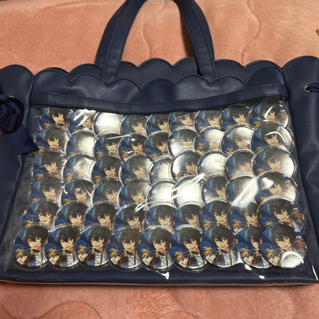 値下げ交渉可能 朔間凛月 缶バ 痛バ 54個 +1個 - メルカリ