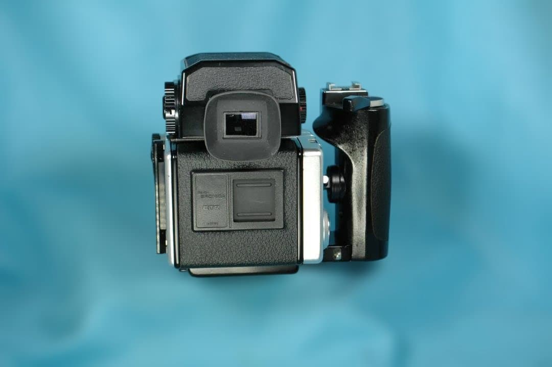 ZENZA BRONICA ETR Silver Body 《動作品》