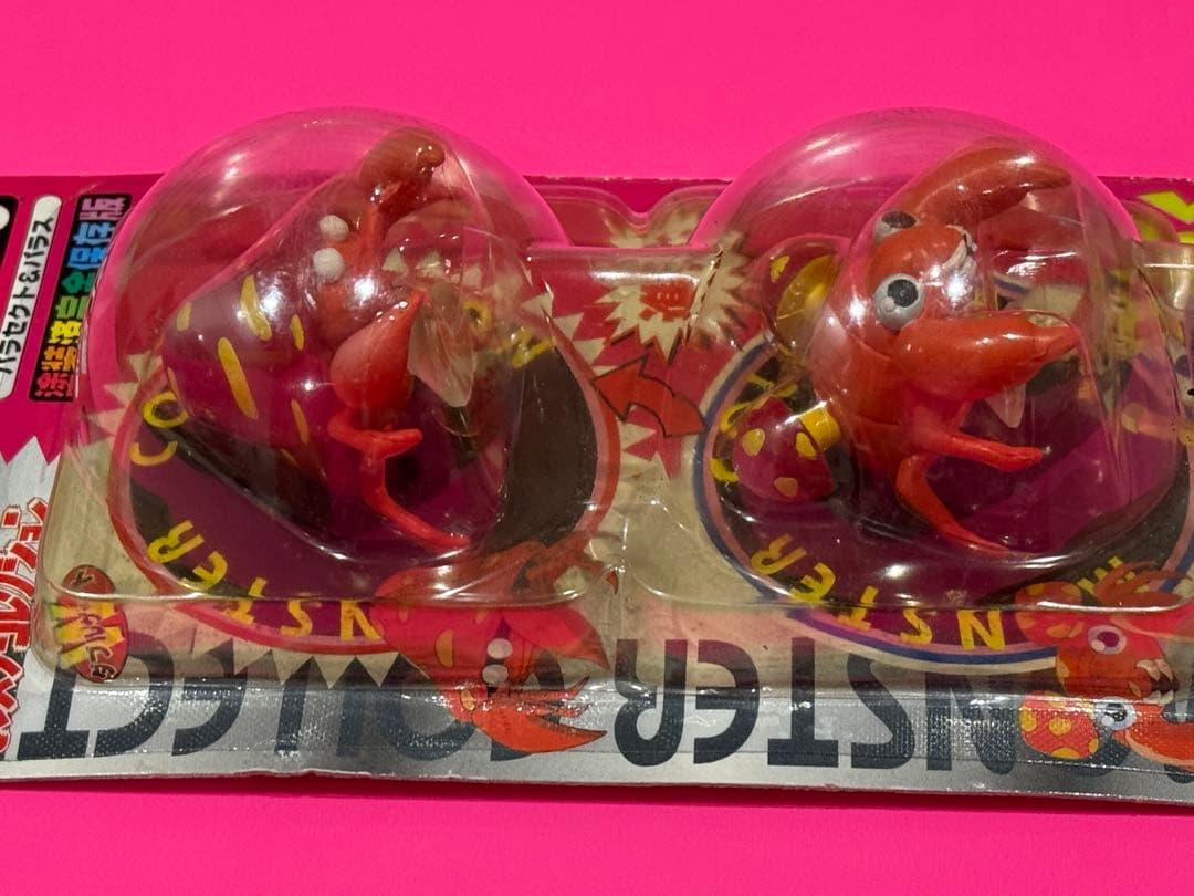 新品未使用♦︎絶版ポケモン•モンコレ75パラセクト&パラス未開封未展示