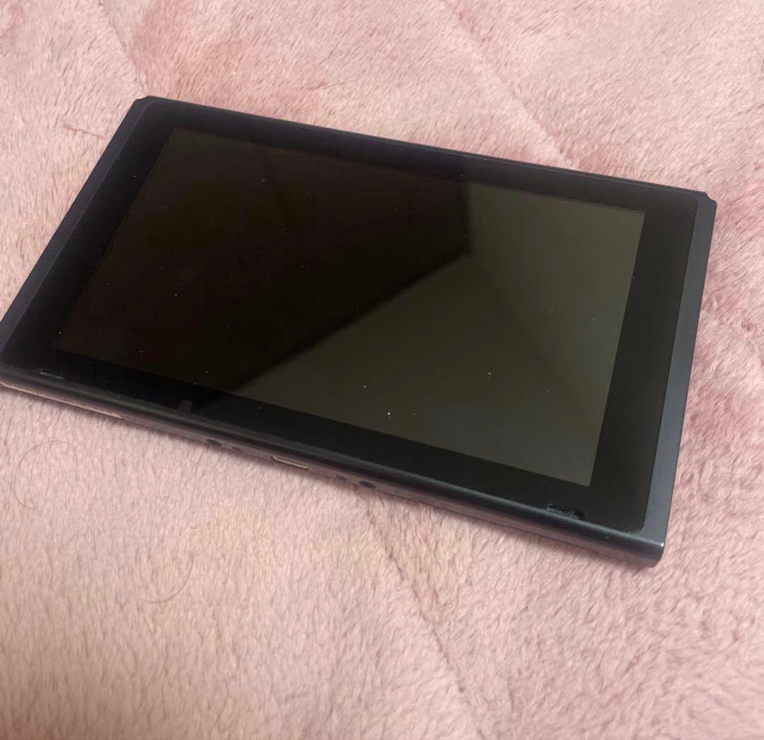 超美品 Nintendo Switch 本体 ブラック Amazon.co.jp: Nintendo Switch (ニンテンドースイッチ) 本体 【Joy
