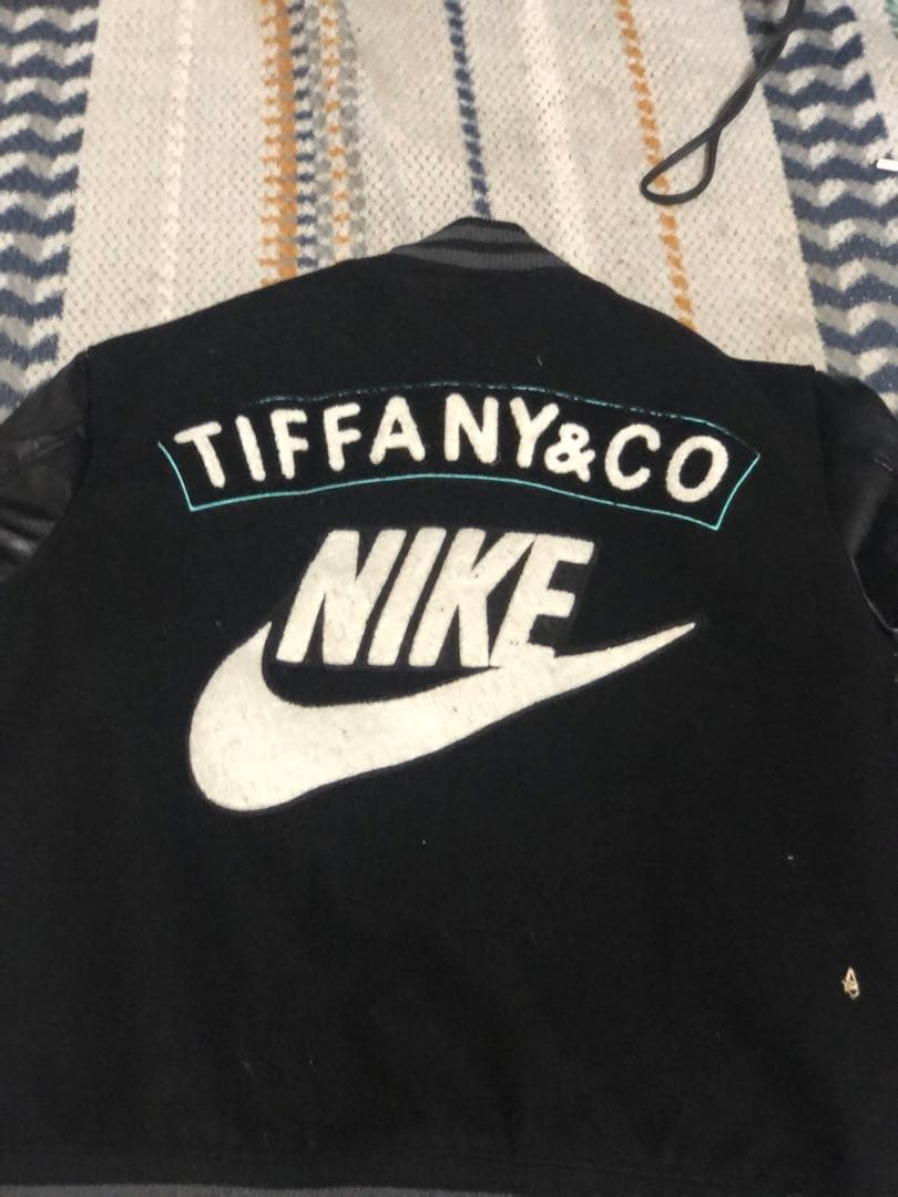 NIKE Tiffany & Co】スタジャン$！⚠️専用だします - メルカリ