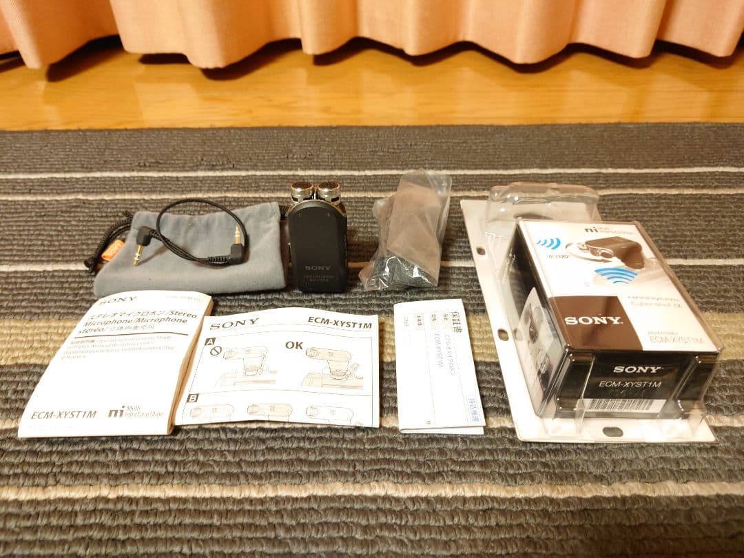 SONY Handycam アクセサリー ECM-XYST1M / 付属品完備 ECM-XYST1M 特長 : 使用状況に応じて使い分けできる2ウェイステレオ