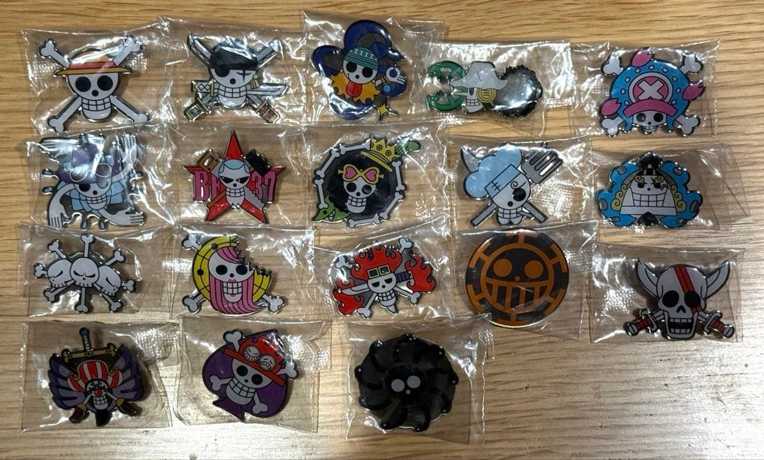ONE PIEACEDAY25 先行販売 ピンバッチコレクション 全18種コンプ