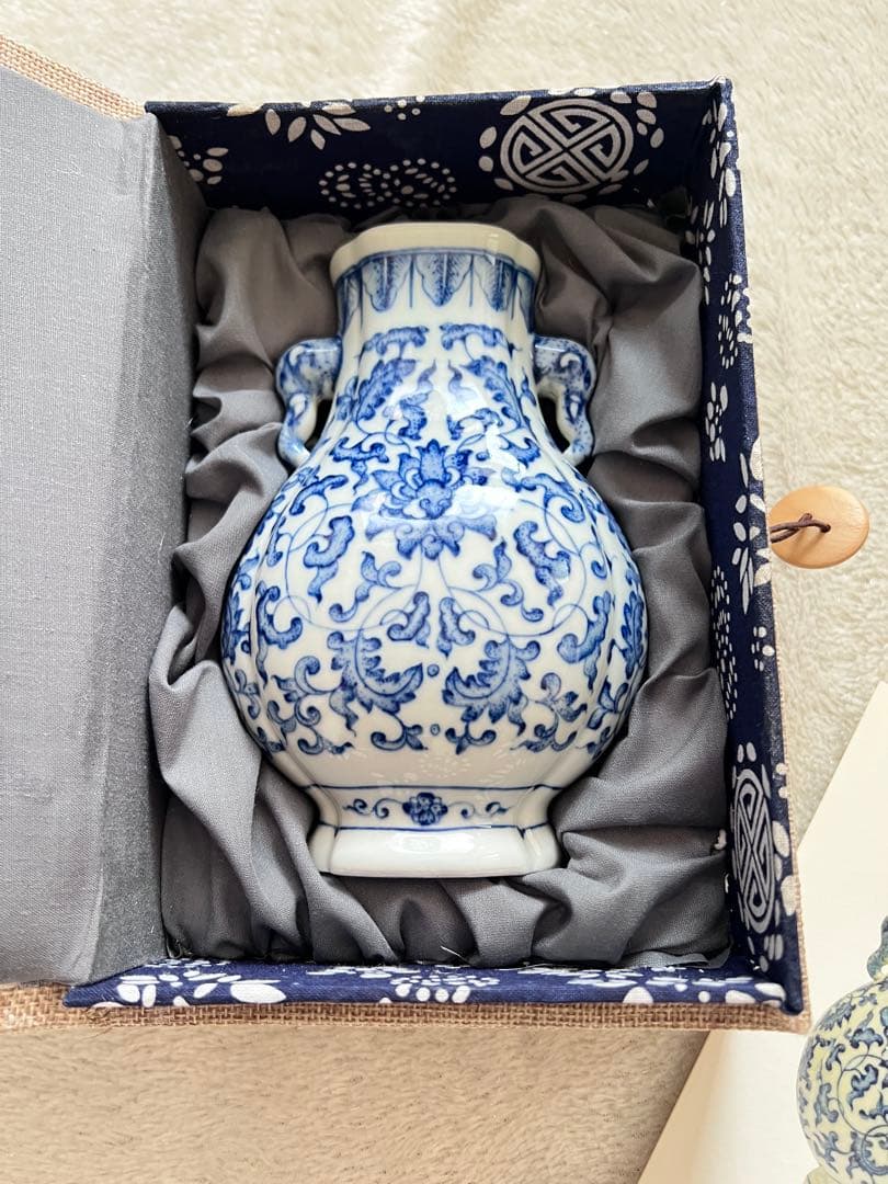 青白磁 花瓶 陶器 - メルカリ