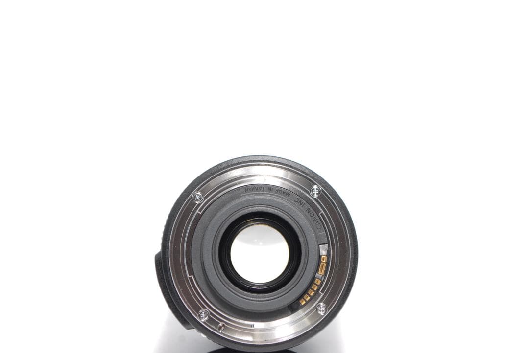 ✨美品✨Canon EF-S 18-135mm F3.5-5.6 IS✨