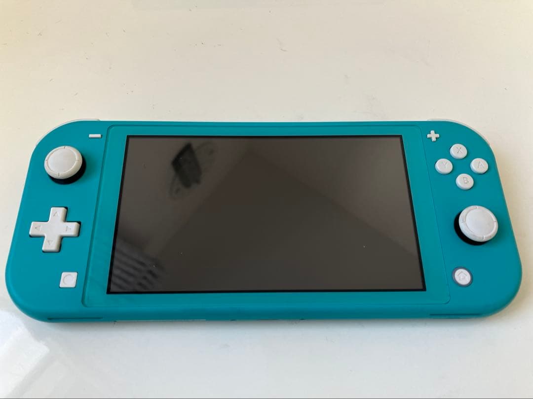 《Nintendo Switch Lite 本体》