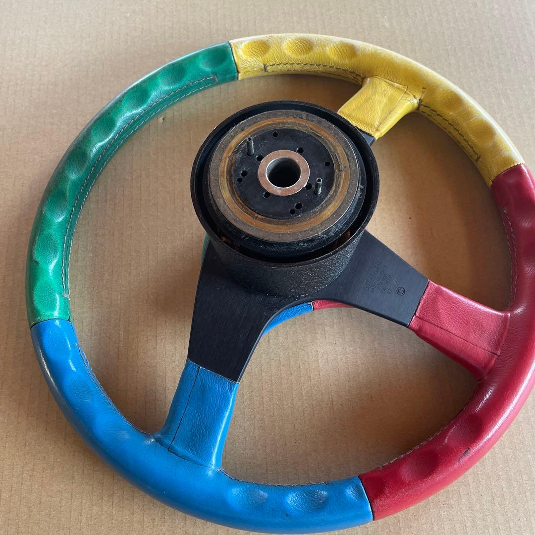 momo モモベネトンF1 TEAMステアリングハンドル - メルカリ