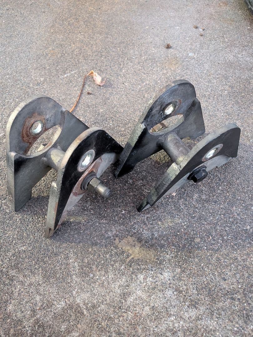 オフロードサービスタニグチ　JB23 ジムニー　リーディング　ダウンブラケット 楽天市場】ジムニー サスペンション リーディングアーム ダウン