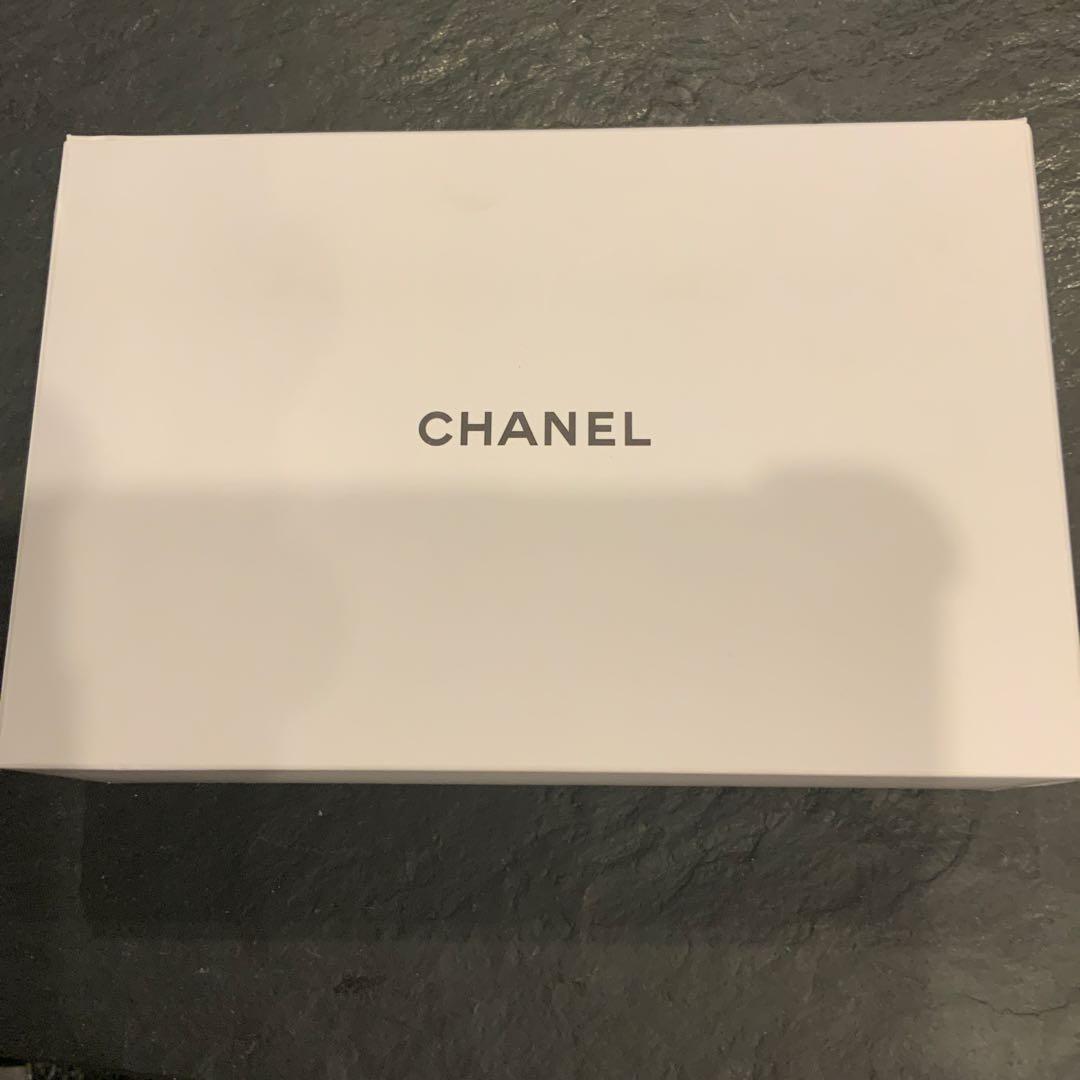 シャネル トータル ルック セット 待ちに待ったシャネルのホリデーセット！ 一番欲しいのは「シャネル